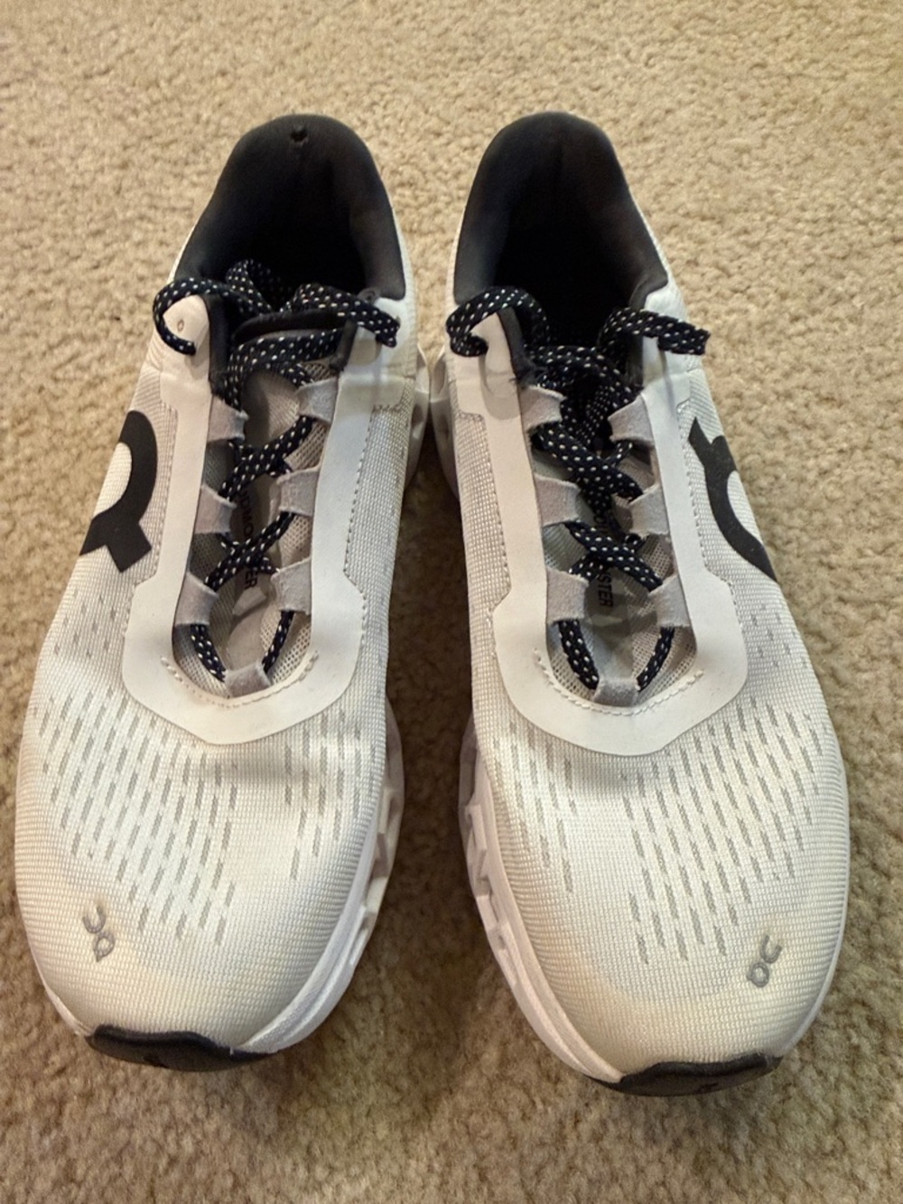 On Running Cloudmonster White Black Running Shoes 7.5 - Picture 3 of 5